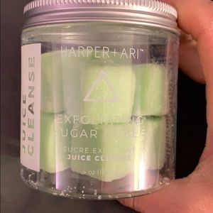 Harper + Ari exfoliating sugar cubes